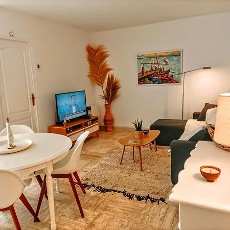 Cosy Centre