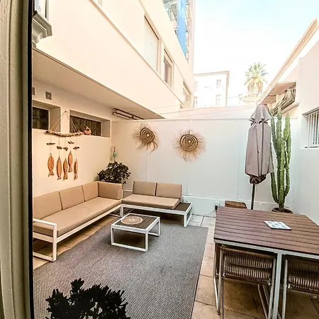 Cosy Centre Apartment